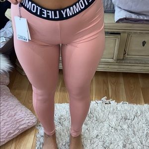 Beautiful peachy color, never worn before!